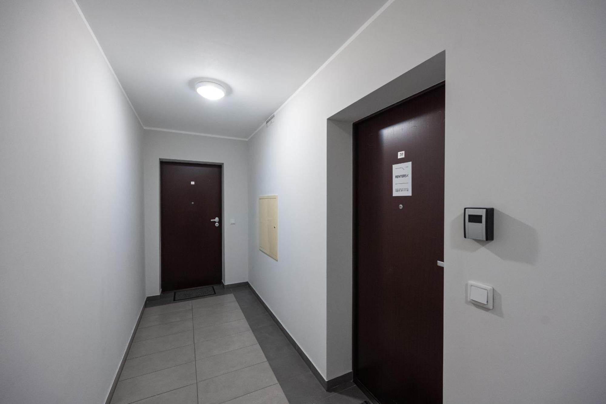 Comfortable Apartment Krakowska Wroclaw With Free Parking By Noclegi Renters Esterno foto