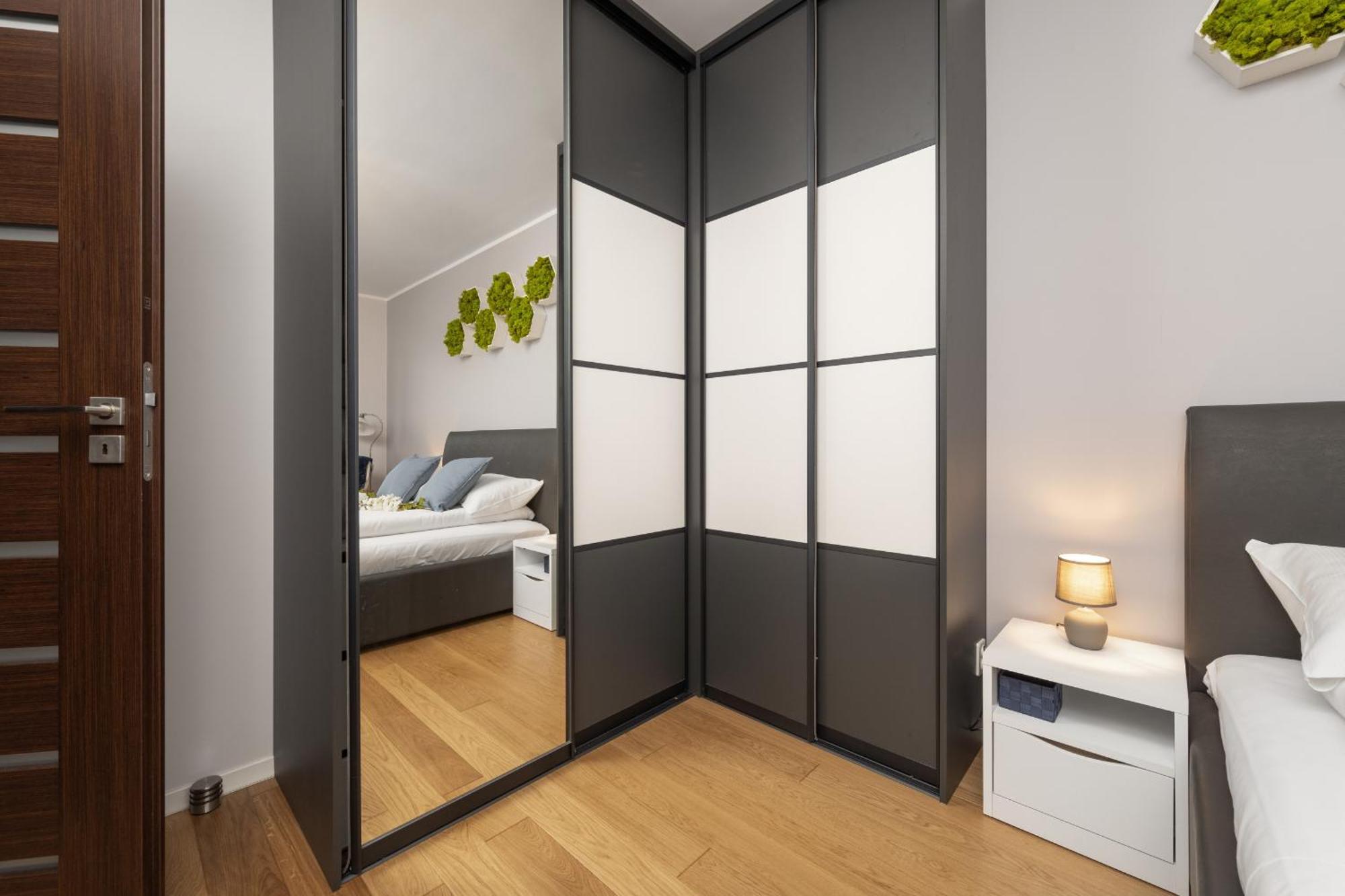 Comfortable Apartment Krakowska Wroclaw With Free Parking By Noclegi Renters Esterno foto