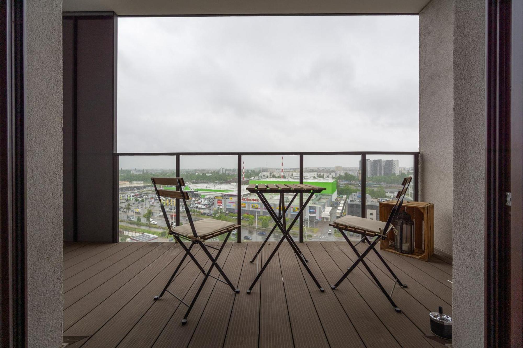 Comfortable Apartment Krakowska Wroclaw With Free Parking By Noclegi Renters Esterno foto